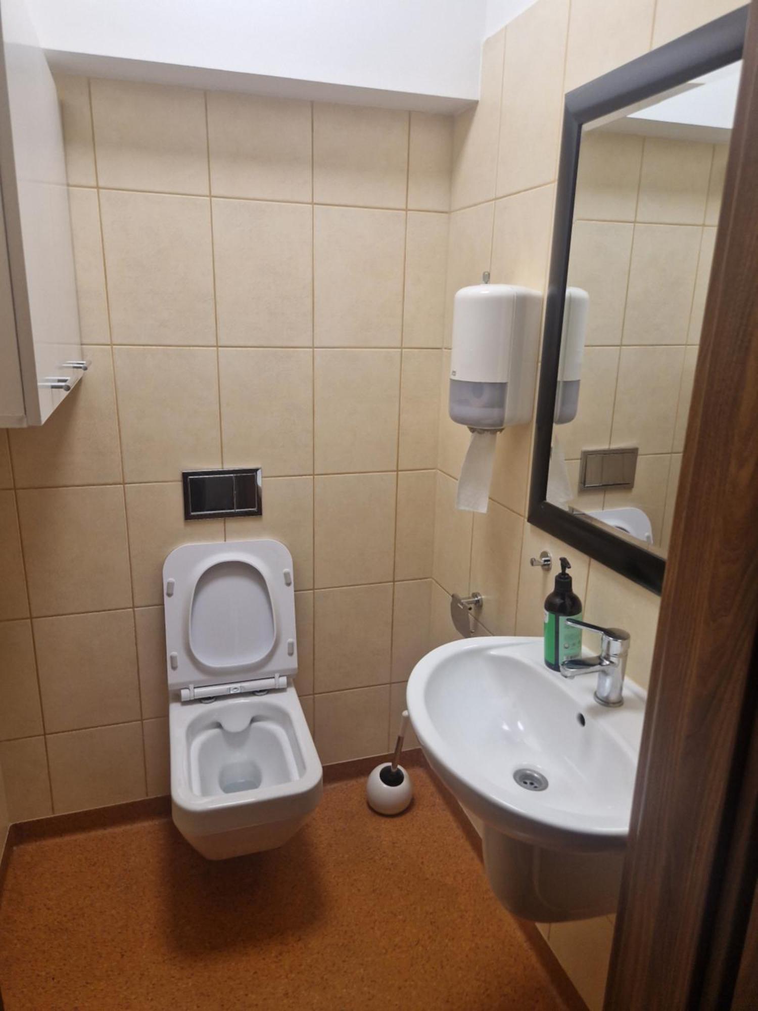 Budomas Budget Wroclaw-szymanow Freeparking Smarttv *